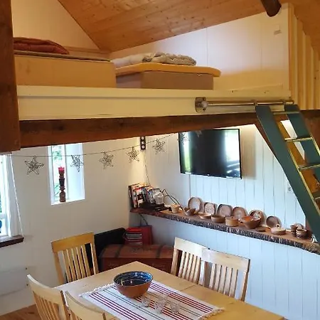 Ved Fjorden Lodge Tysvaer
